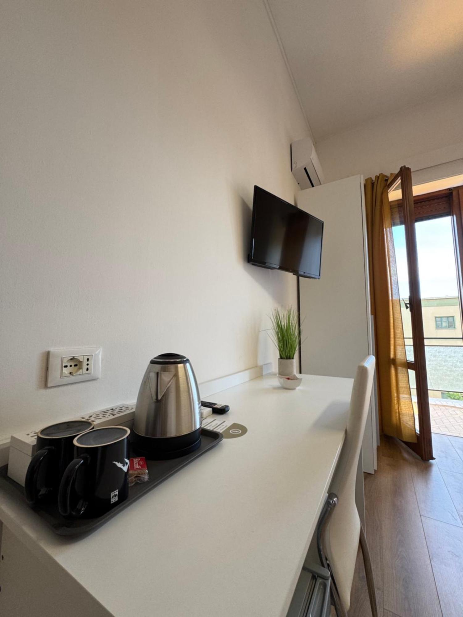Crispi 120 Rooms New Opening Палермо Екстериор снимка