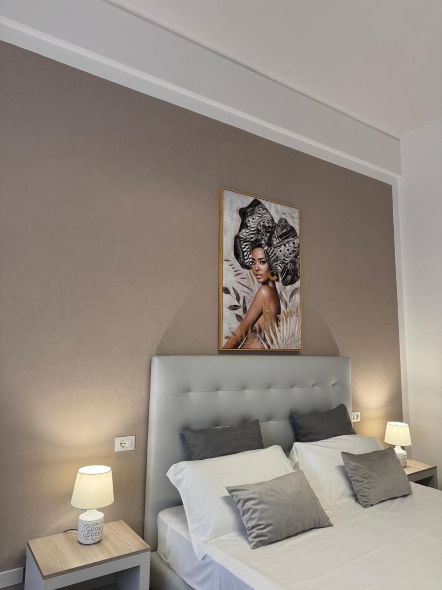 Crispi 120 Rooms New Opening Палермо Екстериор снимка